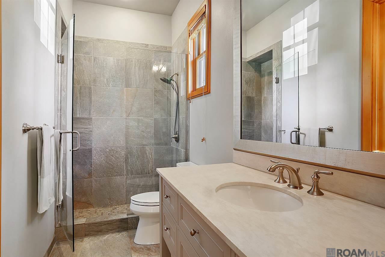 9923 E Myrtle View Ct, Baton Rouge, Louisiana image 28