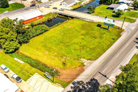 Vacant Land For Sale - 6875 West Main Street<br/> Houma, LA 70360
