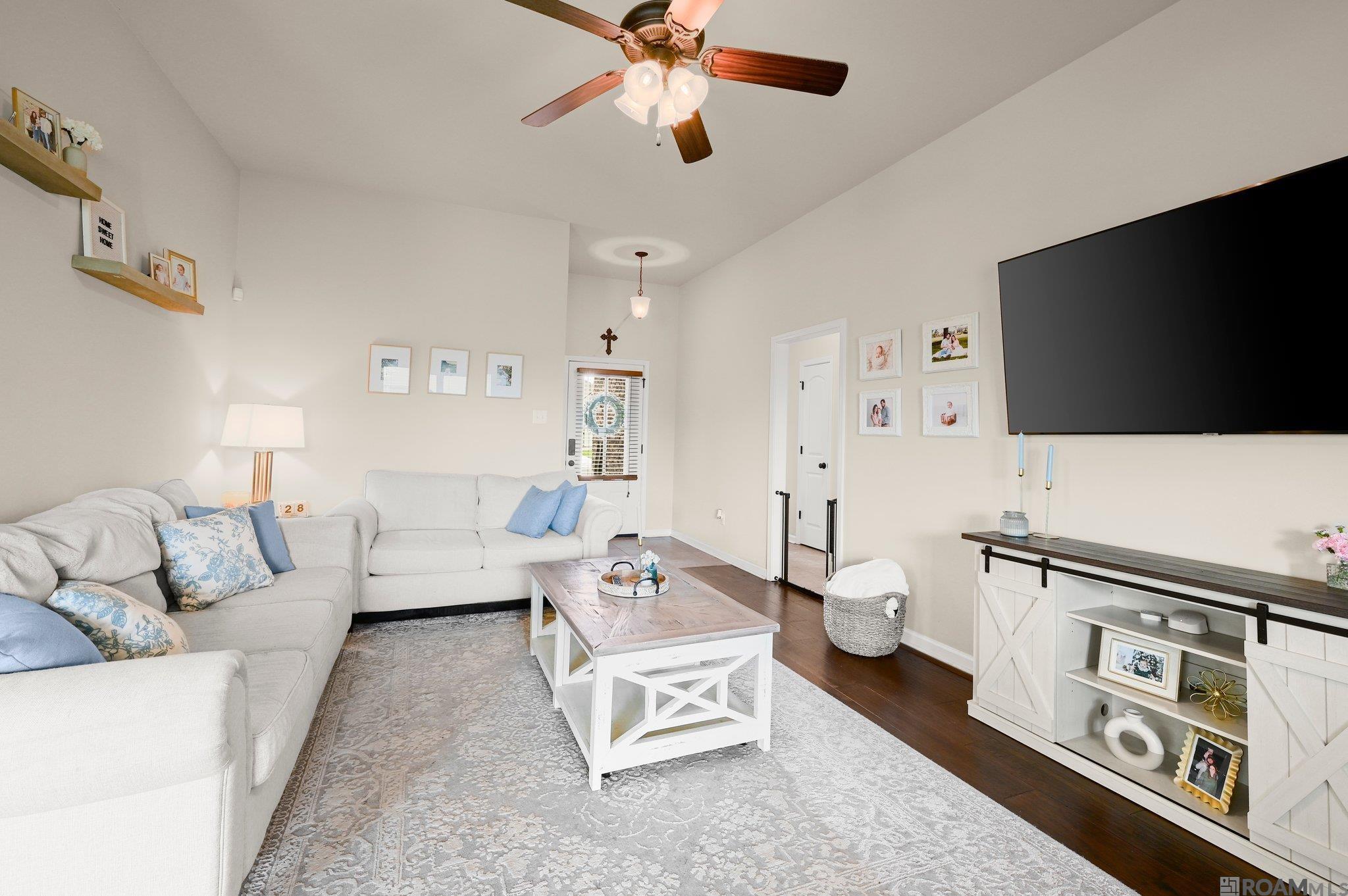 42406 Tigers Eye Stone Ave, Prairieville, Louisiana image 2