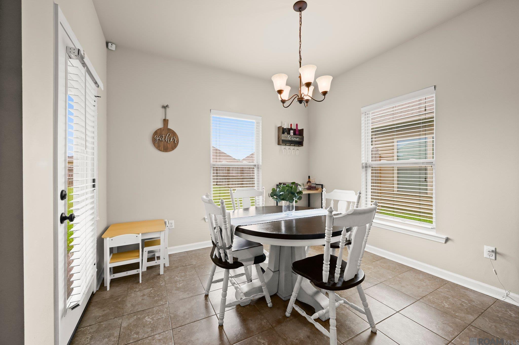 42406 Tigers Eye Stone Ave, Prairieville, Louisiana image 3