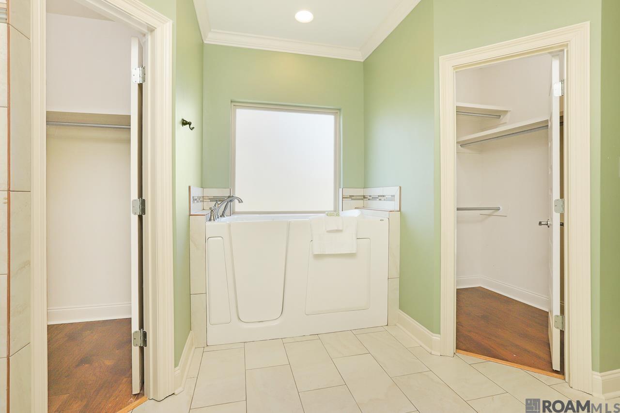 721 Poplar St, Denham Springs, Louisiana image 14