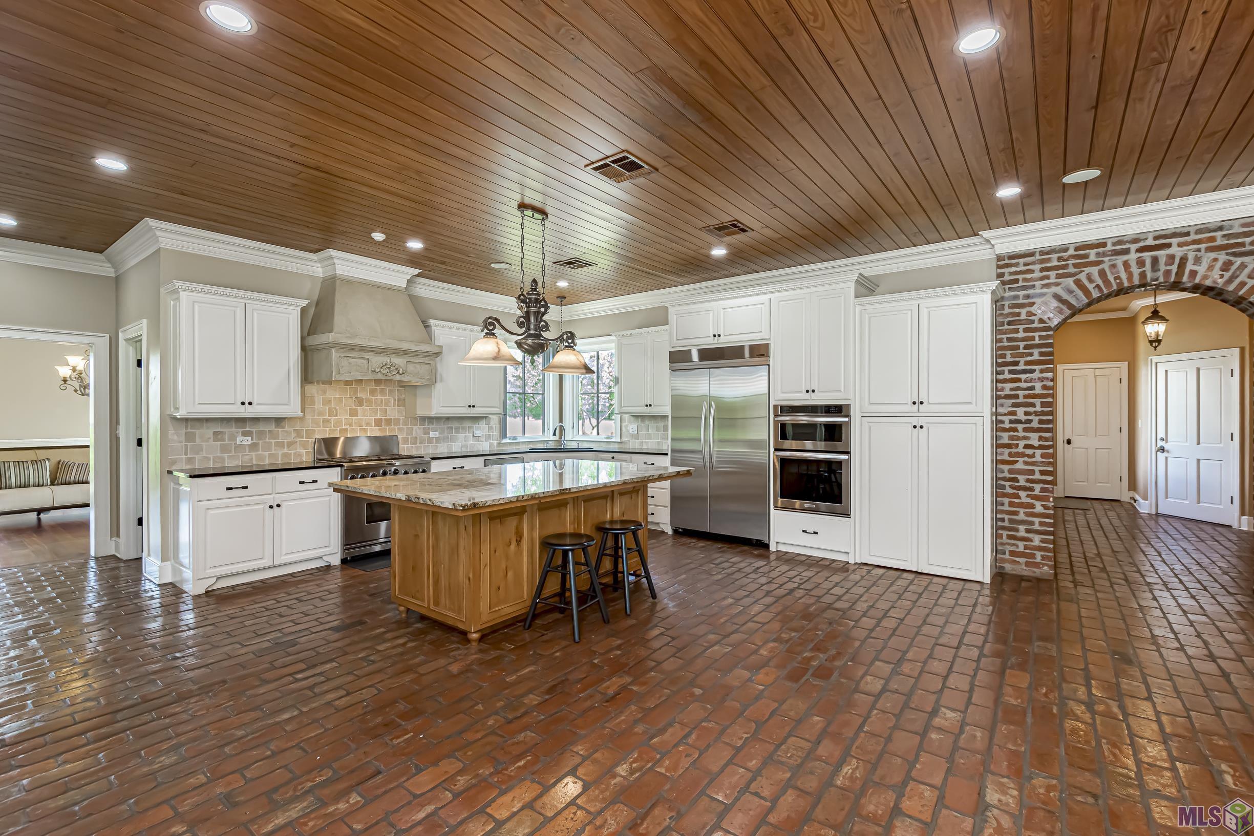 2005 Laurel Lakes Ave, Baton Rouge, Louisiana image 16
