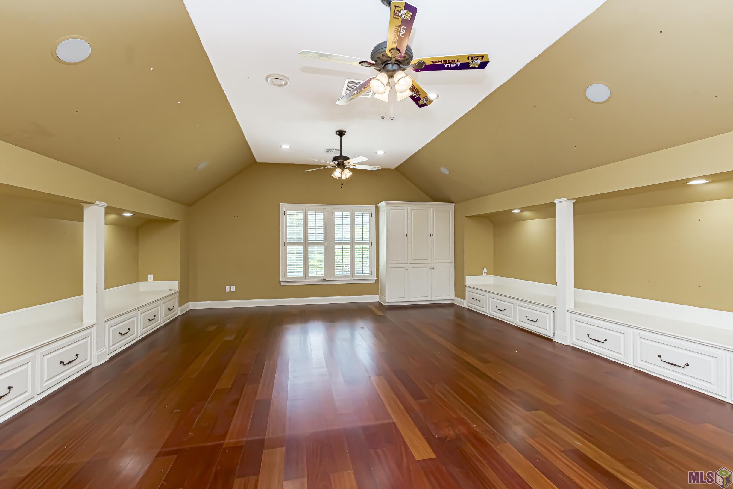 2005 Laurel Lakes Ave, Baton Rouge, Louisiana image 38