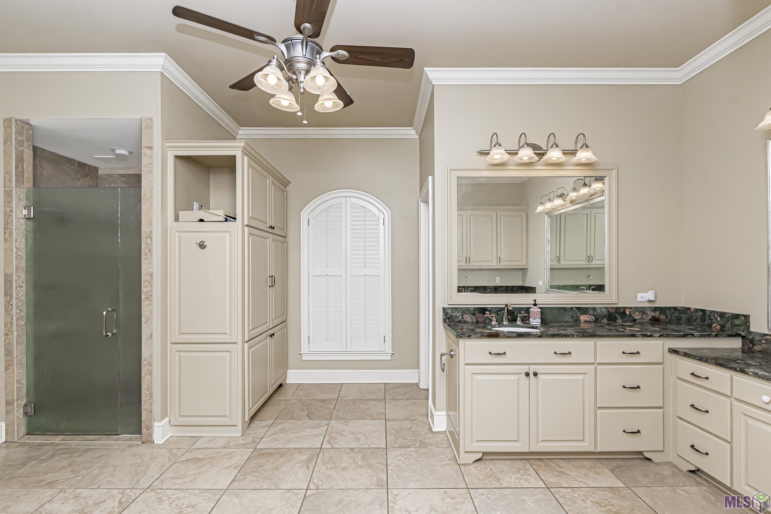 2005 Laurel Lakes Ave, Baton Rouge, Louisiana image 25
