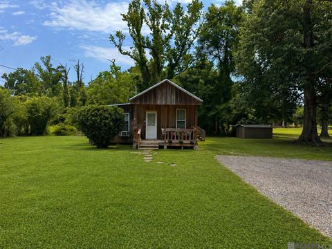 Homes For Sale - 20580 La Hwy 16<br/> Denham Springs, LA 70726