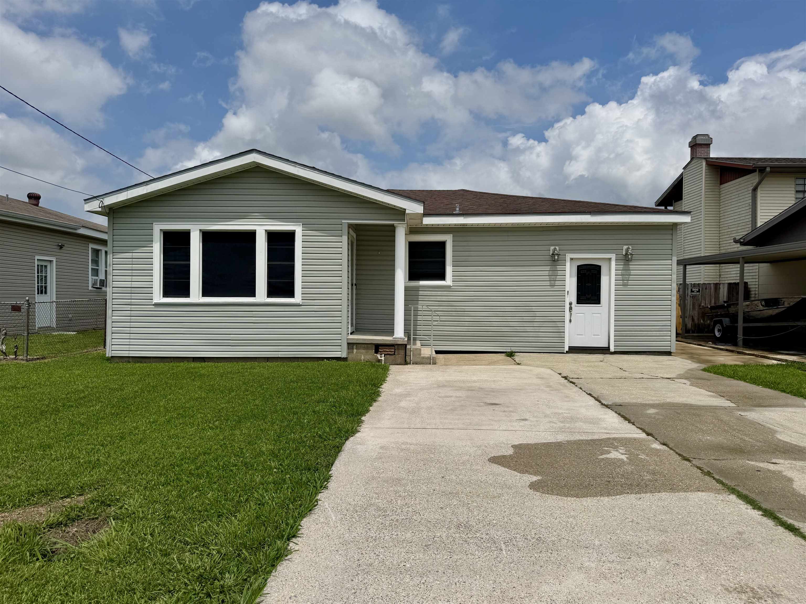 1612 Maple St, Morgan City, Louisiana image 1