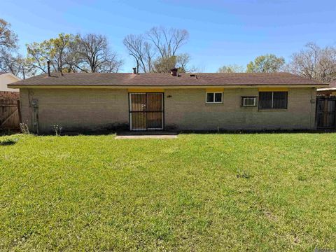 Homes For Sale - 5764 Hartford Ave<br/> Baton Rouge, LA 70812