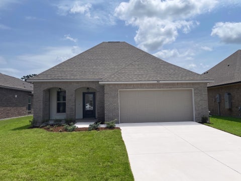 Homes For Sale - 302 Sophie Dr<br/> Terrebonne County, Houma, LA 70364