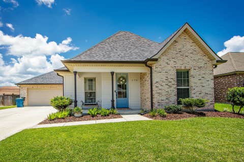 Homes For Sale - 173 Madio Drive<br/> Houma, LA 70364
