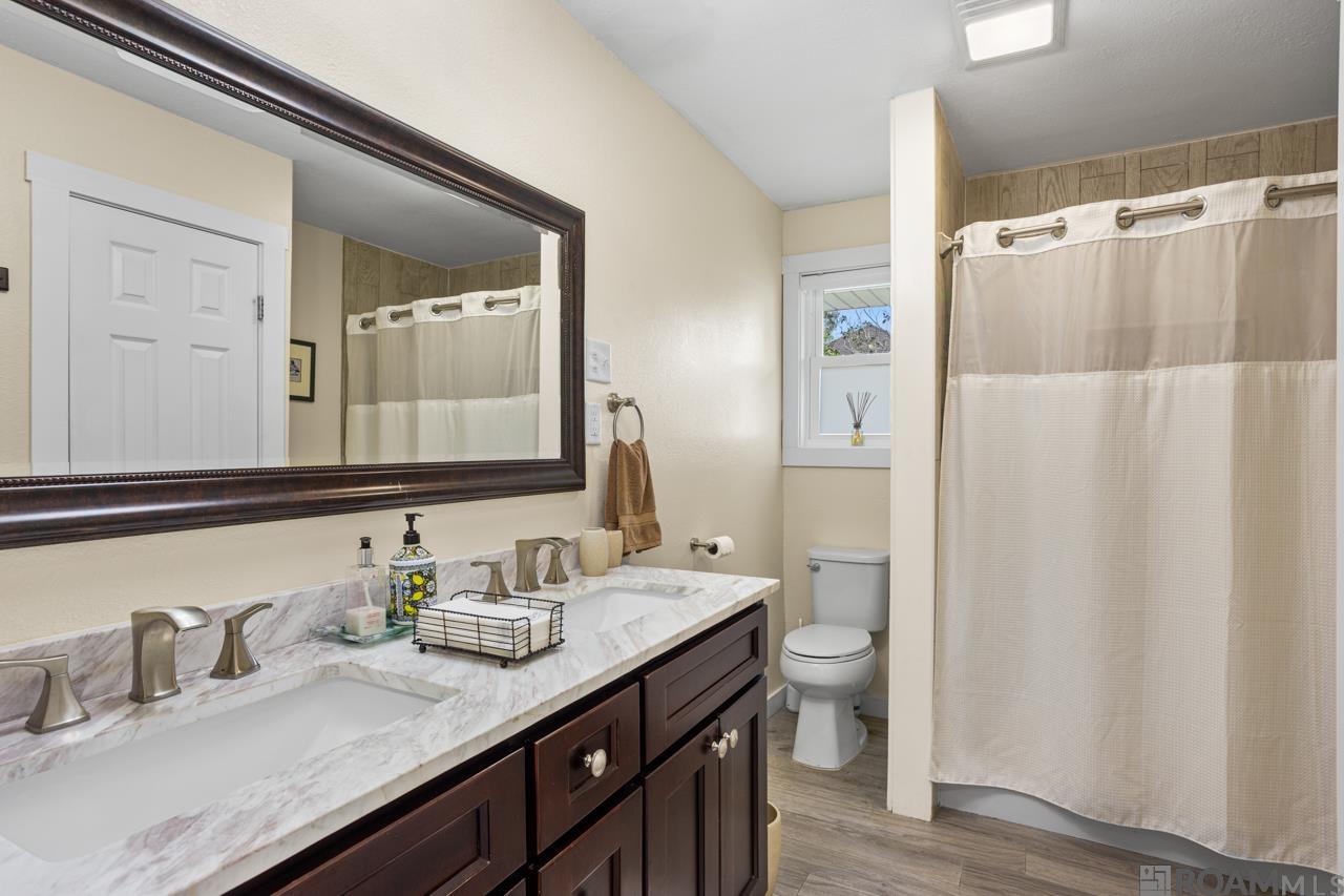 7994 Hermitage Dr, Denham Springs, Louisiana image 18