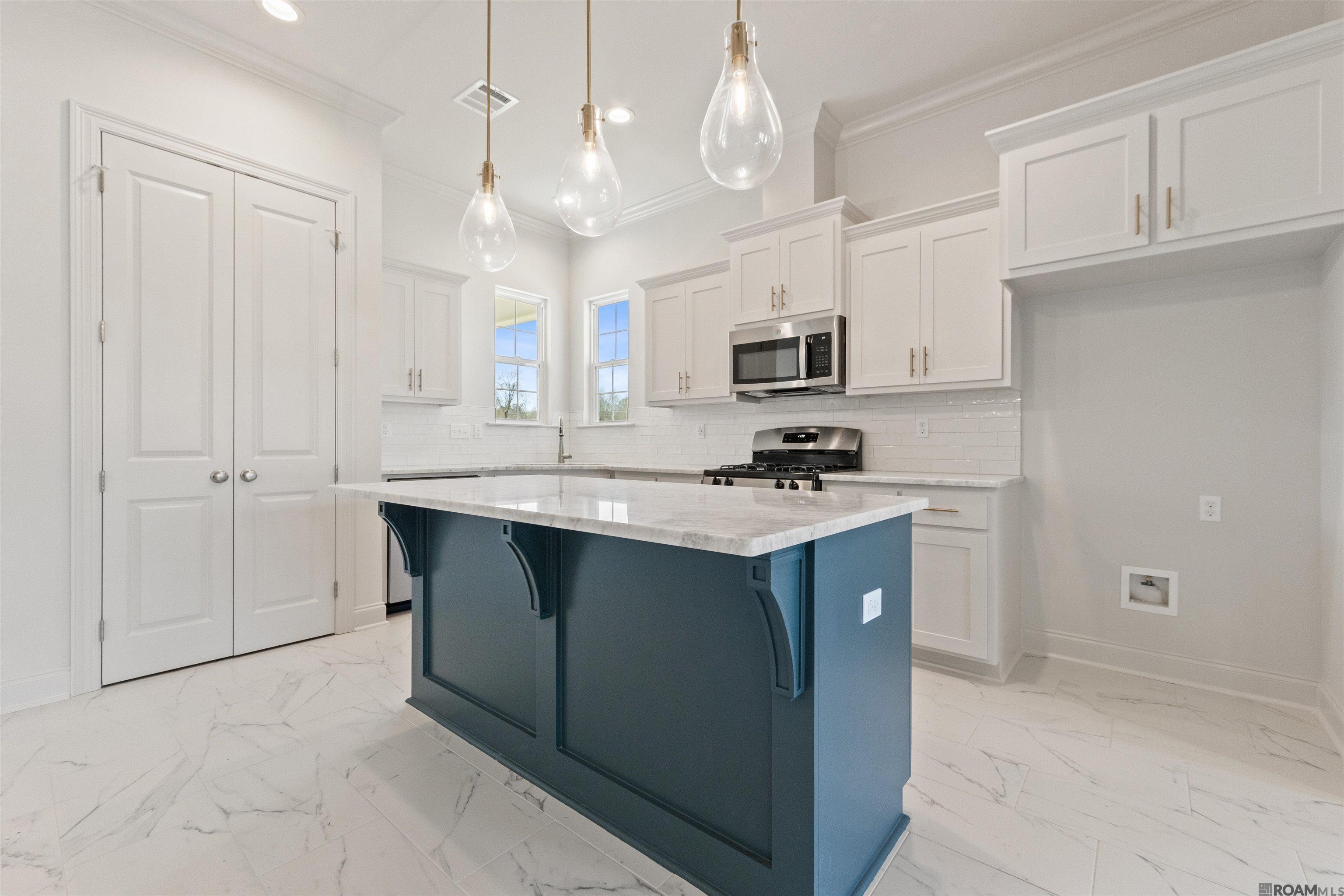 10421 Highland Lakes Dr, Denham Springs, Louisiana image 9