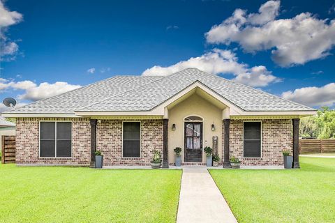 Homes For Sale - 173 Casa Drive<br/> Gray, LA 70359