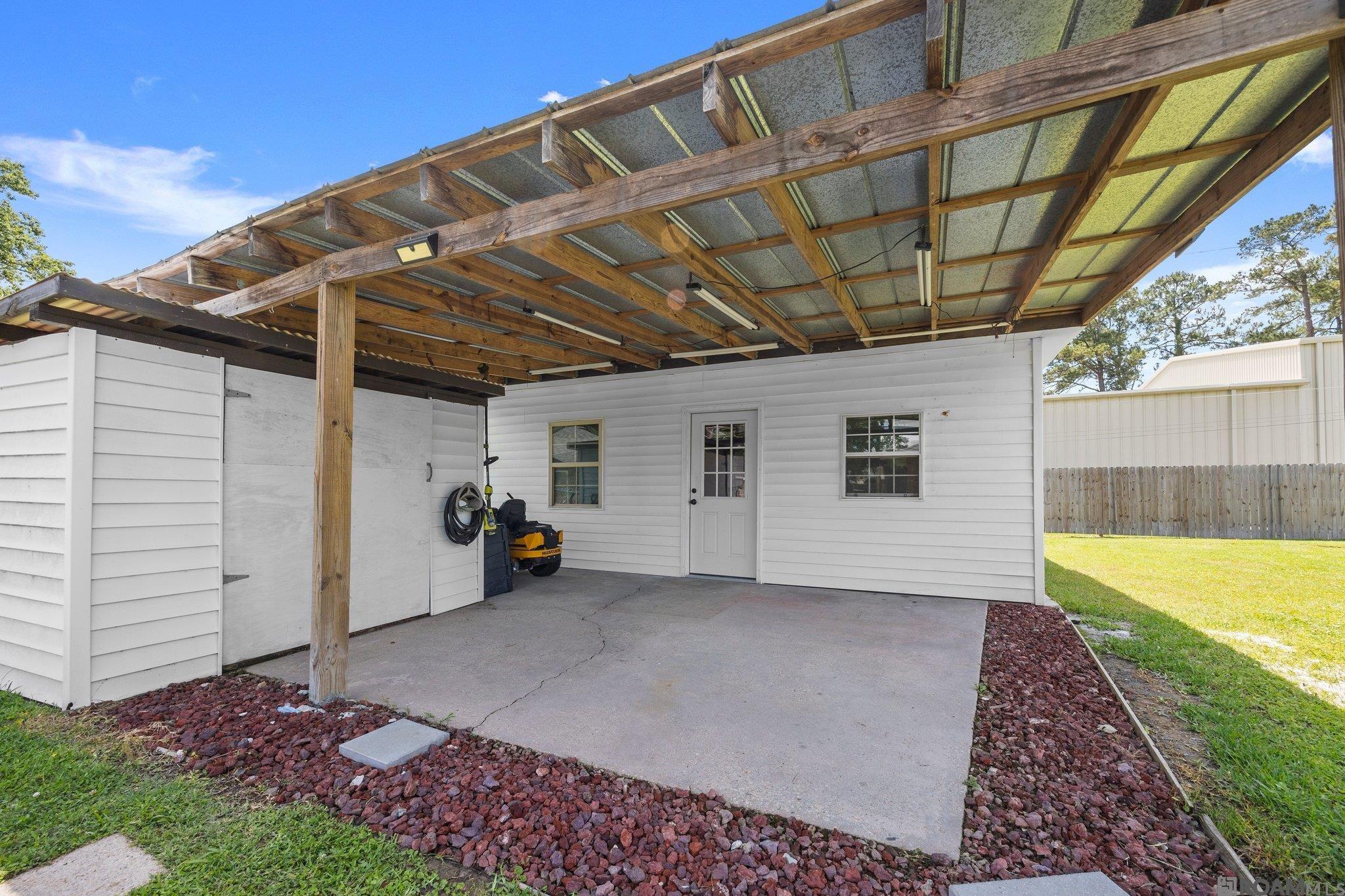 12491 Faucheux Rd, Gonzales, Louisiana image 16