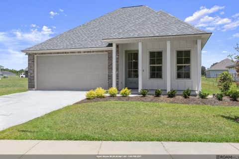 Homes For Sale - 18756 Seabiscuit Ln<br/> Zachary, LA 70791