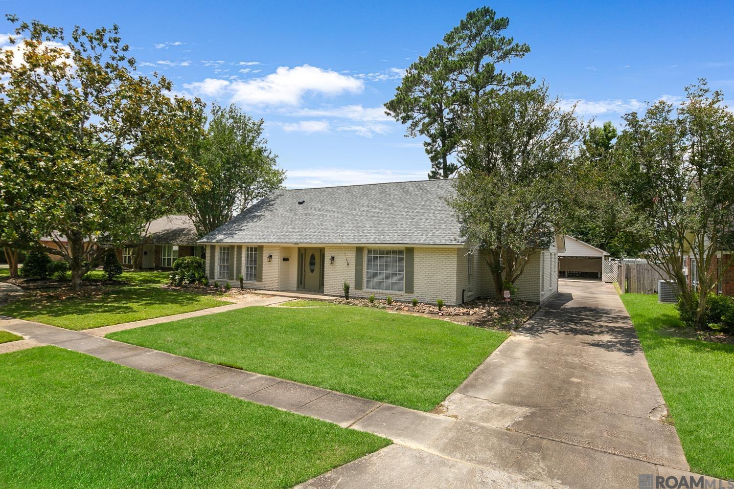 1330 Woodcliff Dr, Baton Rouge, Louisiana image 2