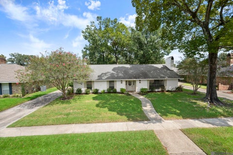 Homes For Sale - 13333 Buckley Ave<br/> Baton Rouge, LA 70816