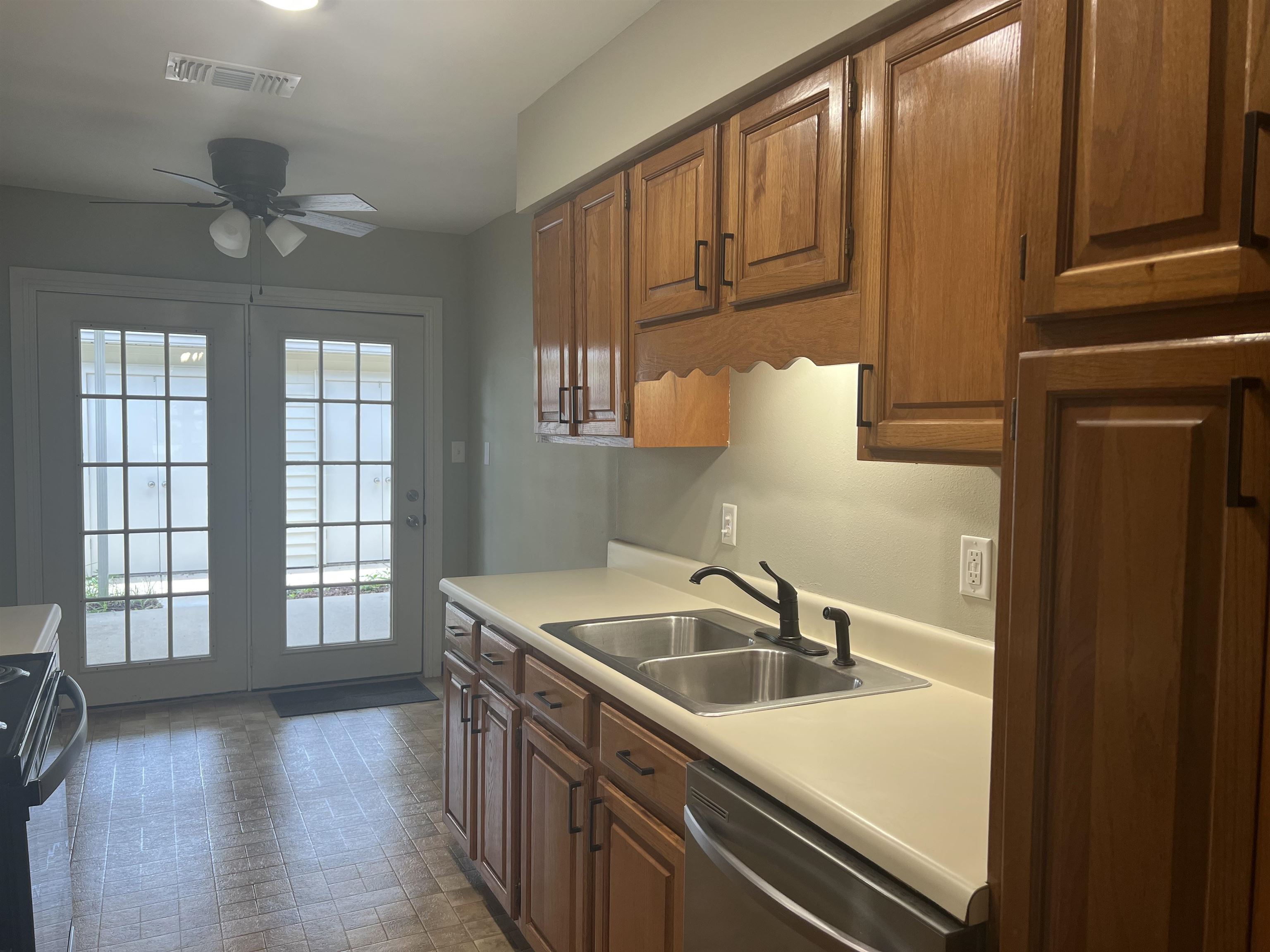 205 South French Quarter Drive, Houma, Louisiana image 5