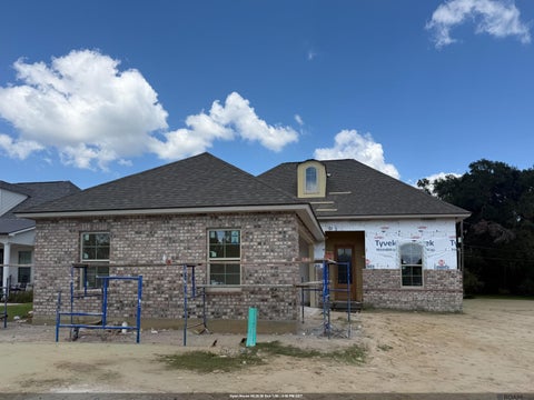 Homes For Sale - 37516 Cattle Ave<br/> Prairieville, LA 70769