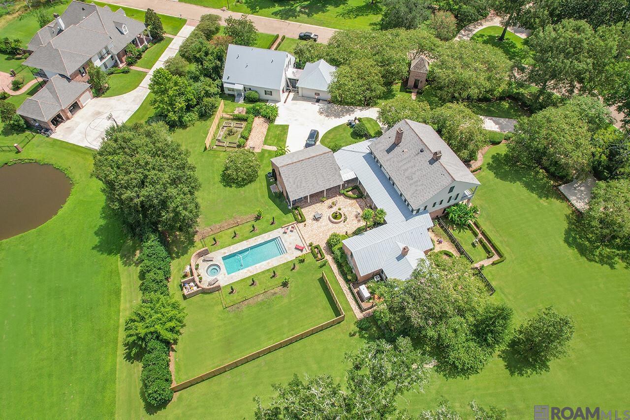 37110 St Andrews Fairway, Prairieville, Louisiana image 1