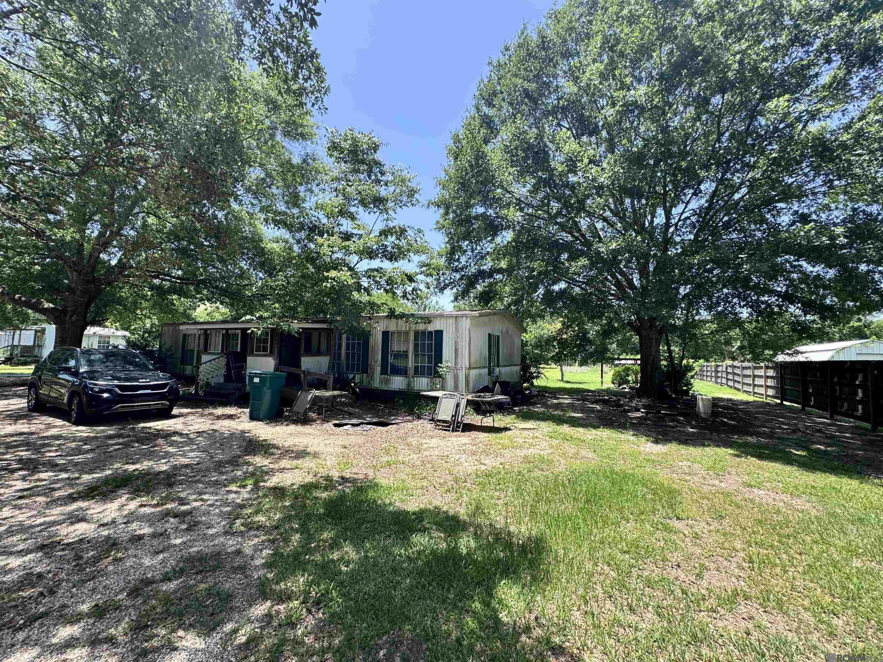 35521 Coxe Ave, Denham Springs, Louisiana image 2