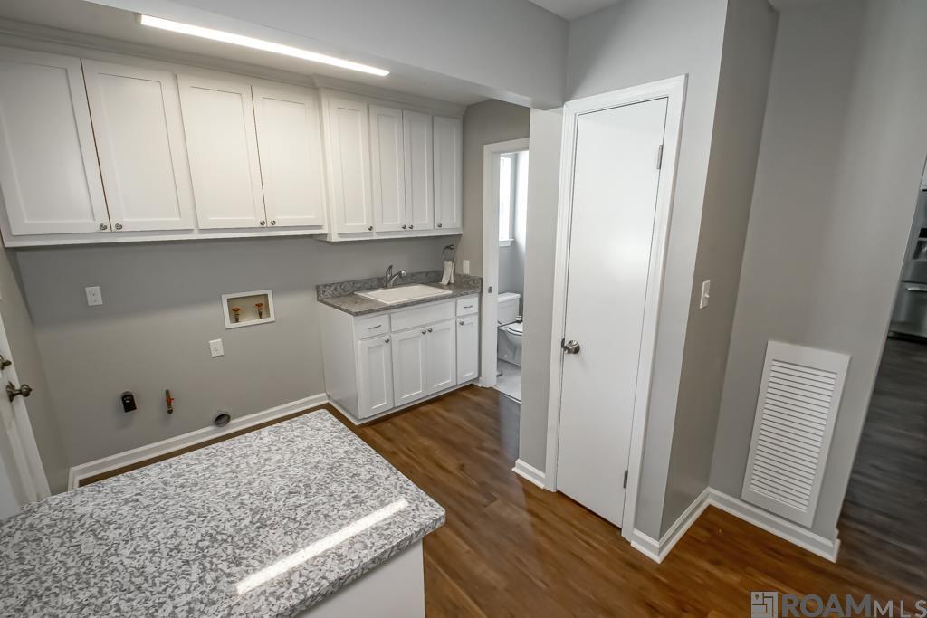 12315 N Lake Sherwood Ave, Baton Rouge, Louisiana image 22