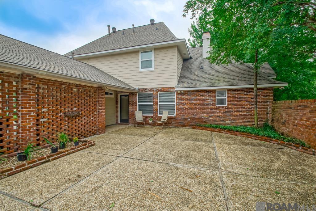 12315 N Lake Sherwood Ave, Baton Rouge, Louisiana image 40