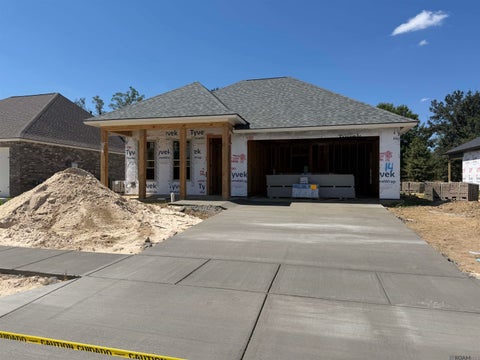 Homes For Sale - 12097 Clare Ct<br/> Geismar, LA 70734