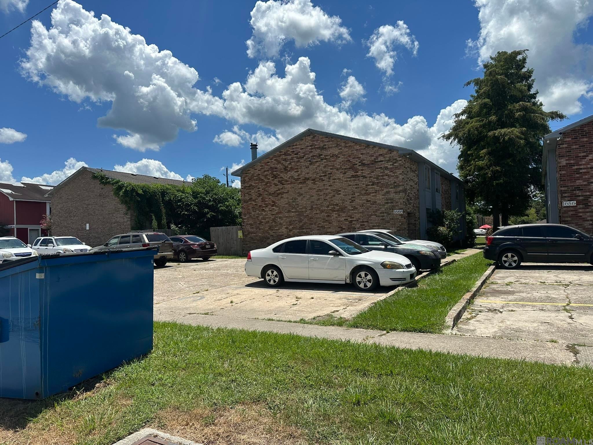 1635 Jade Ave #20