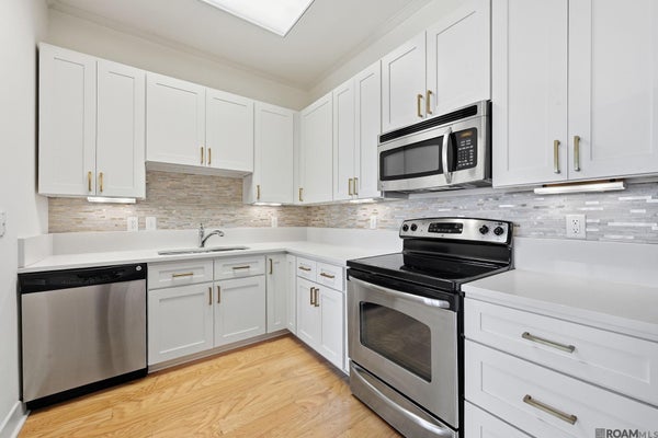 7707 BLUEBONNET BLVD APT 226, BATON ROUGE, LA 70810 - Image ece15c5eff8e4473cda3ec6ea001c84a/2014707487