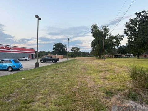 Vacant Land For Sale - 1129 La Hwy 1<br/> Donaldsonville, LA 70346