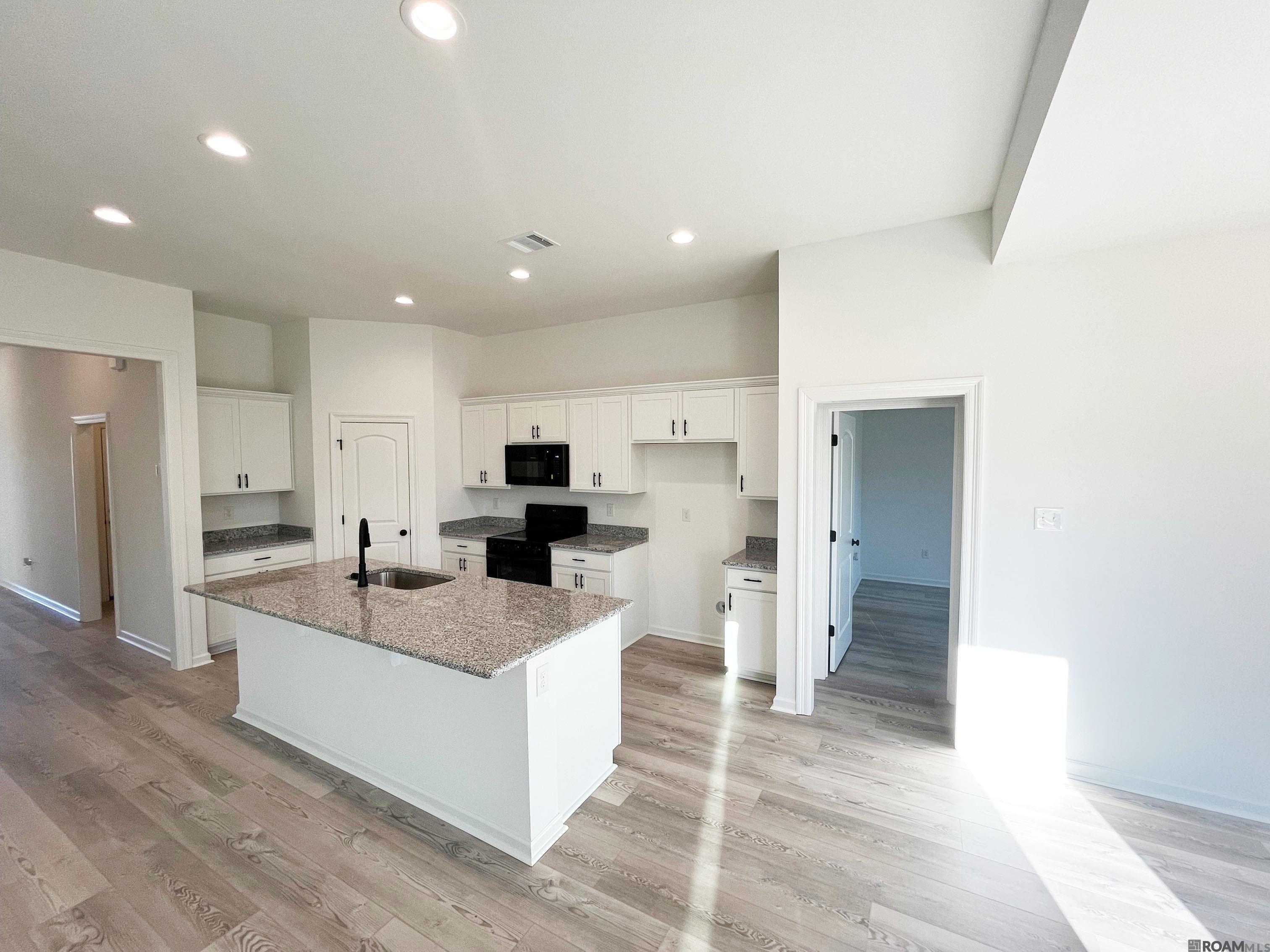 2127 Hayes Ave, Port Allen, Louisiana image 12