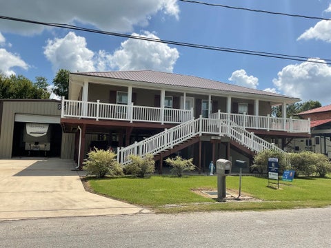 Homes For Sale - 305 Rj Drive<br/> Chauvin, LA 70344