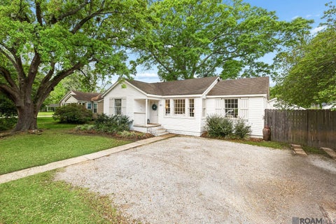 Homes For Sale - 1813 Lee Dr<br/> Baton Rouge, LA 70808