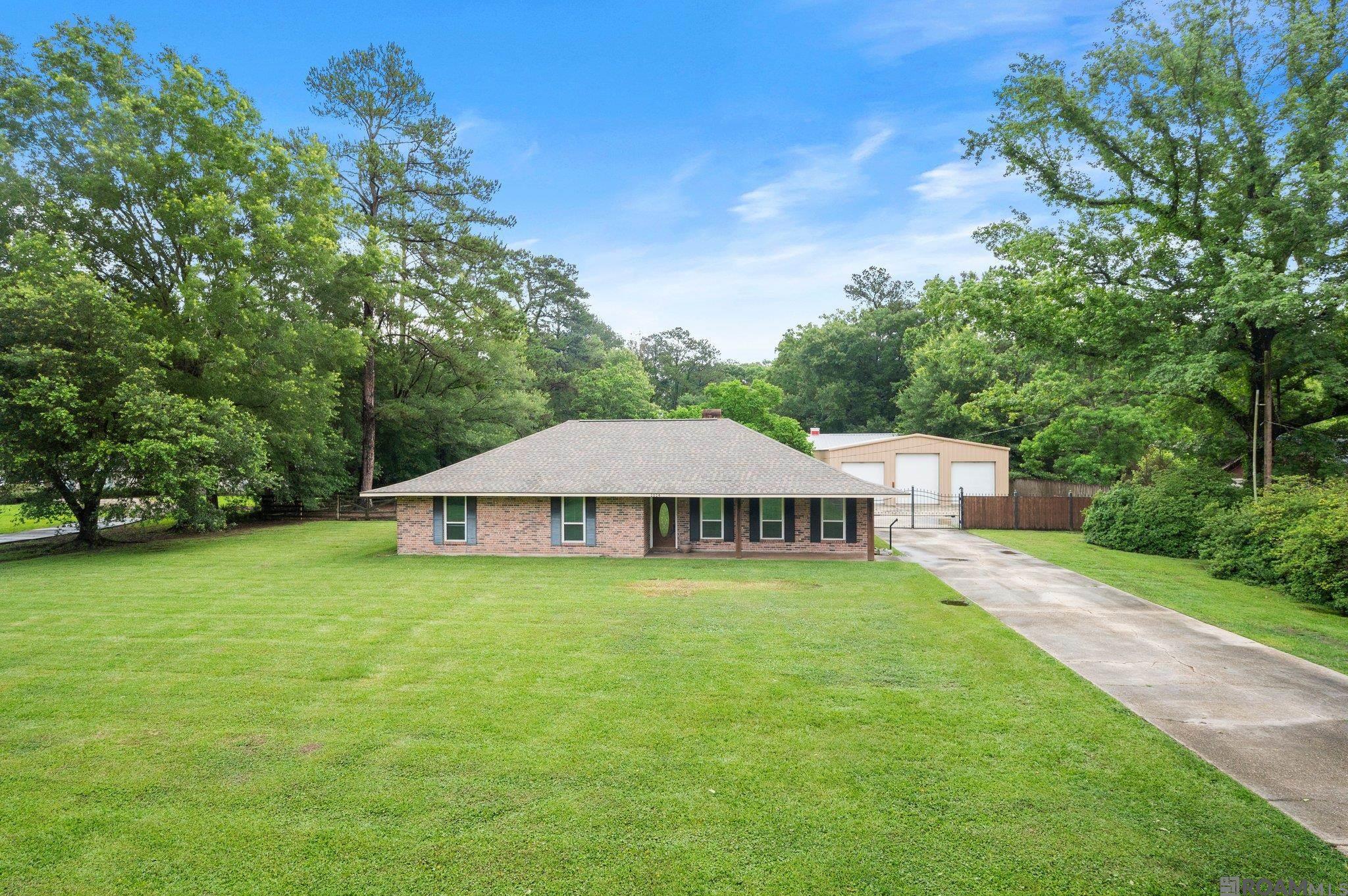 1014 Hatchell Ln, Denham Springs, Louisiana image 3