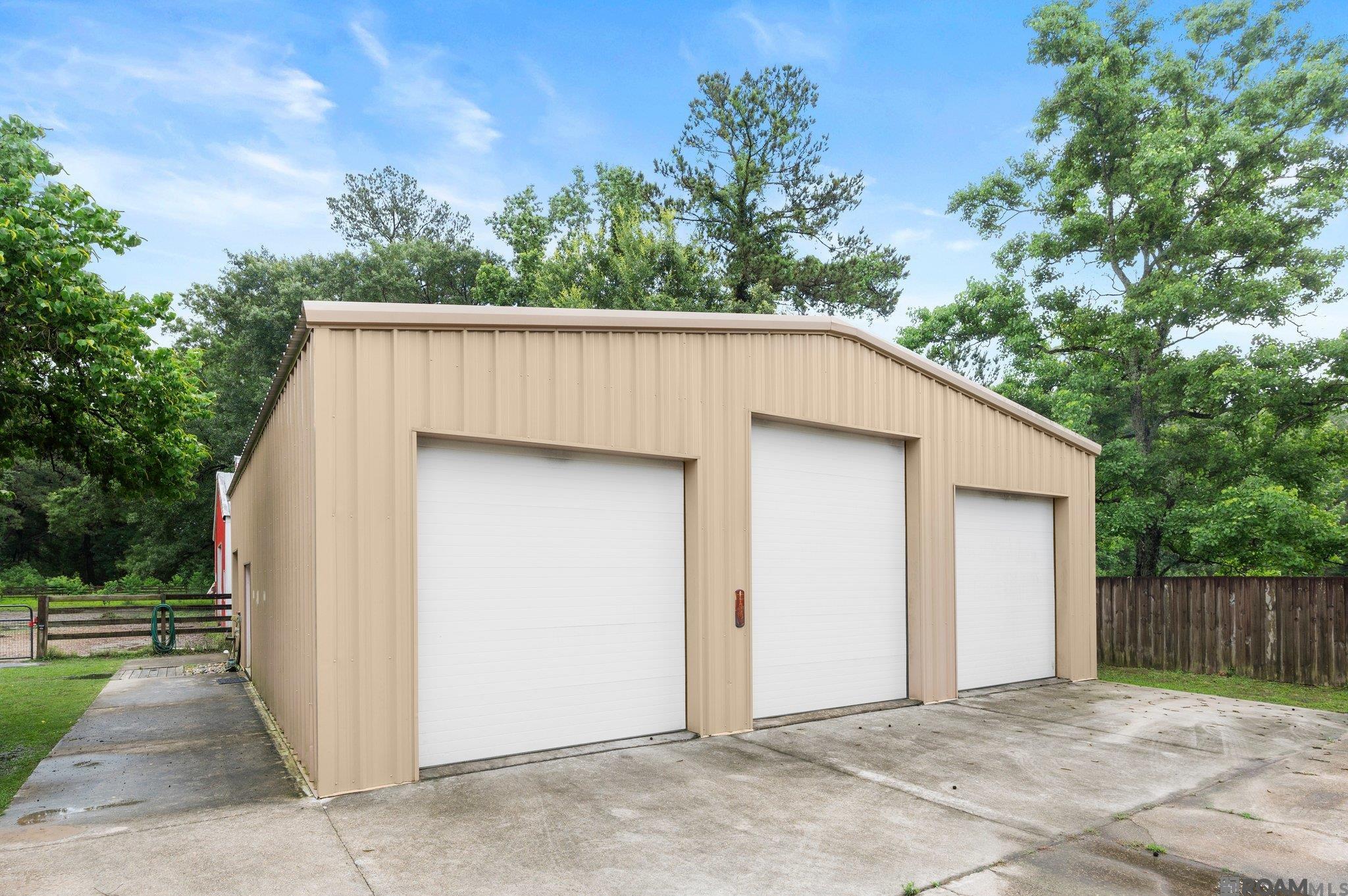 1014 Hatchell Ln, Denham Springs, Louisiana image 8