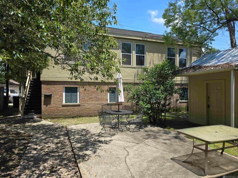 Apartment For Rent - 827 Camelia Ave<br/> Baton Rouge, LA 70806