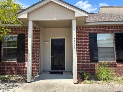Townhouse For Sale - 9026 Pecan Dr<br/> Baton Rouge, LA 70801