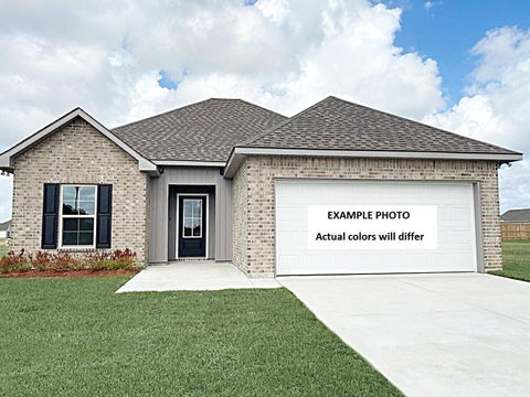 Homes For Sale - 210 Core Drive<br/> Thibodaux, LA 70301