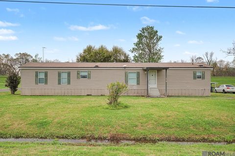 Mobile Home For Sale - 107 Tristen<br/> Saint Landry County, Krotz Springs, LA 70750