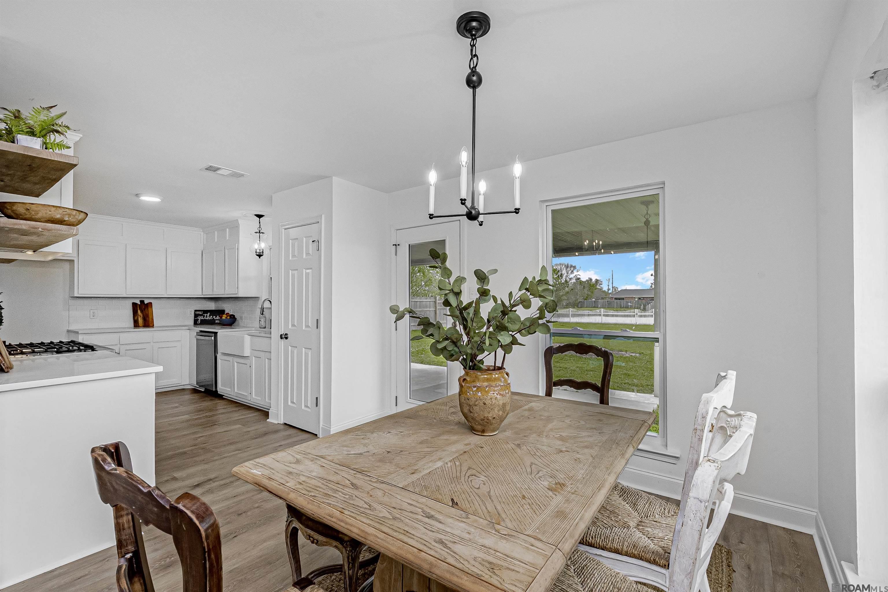 8822 Beauvoir Ave, Denham Springs, Louisiana image 7