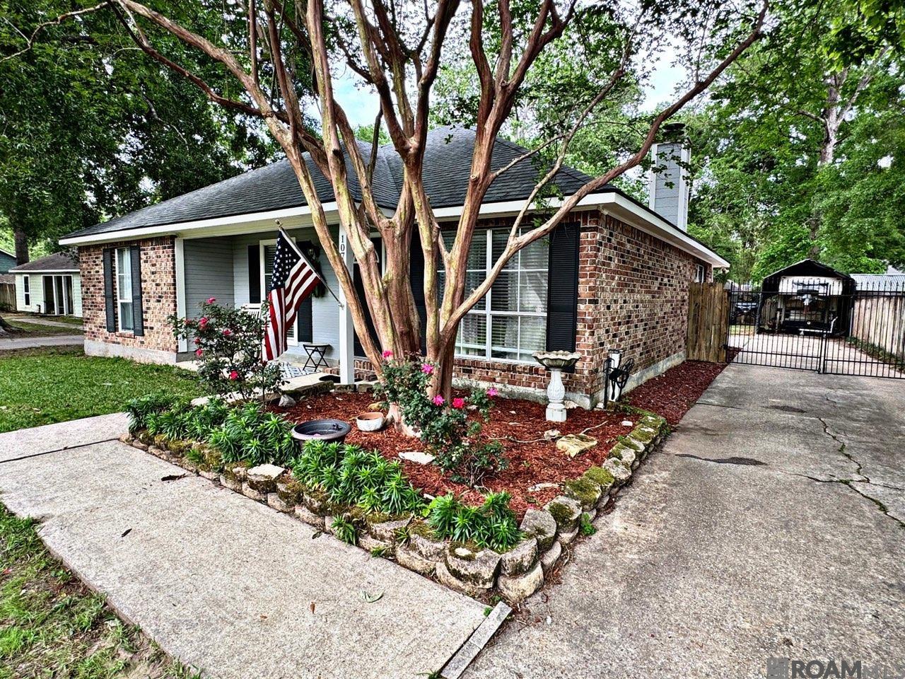 10752 Sugar Pine Dr, Greenwell Springs, Louisiana image 4