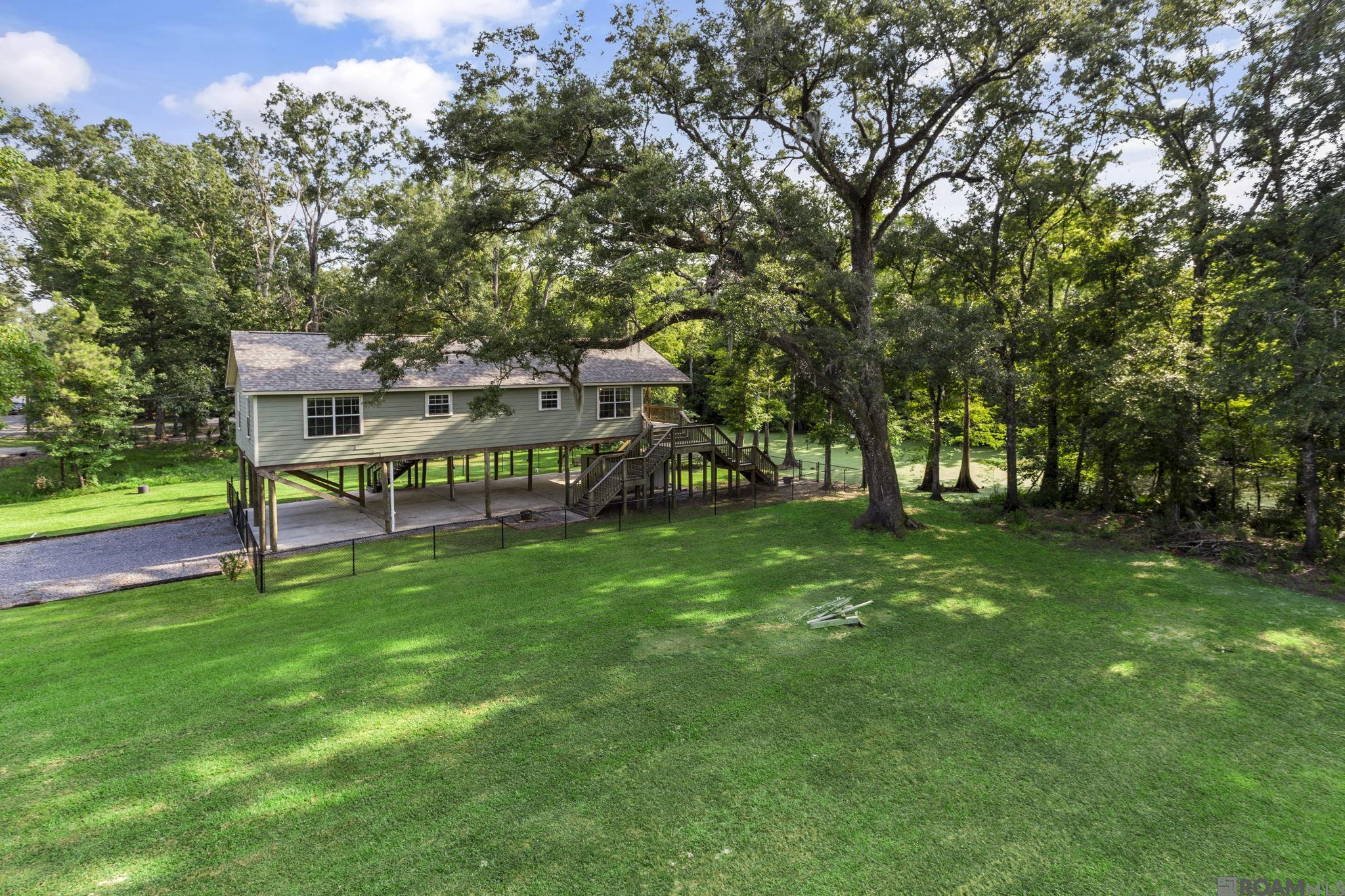 17397 Lake St, Prairieville, Louisiana image 3