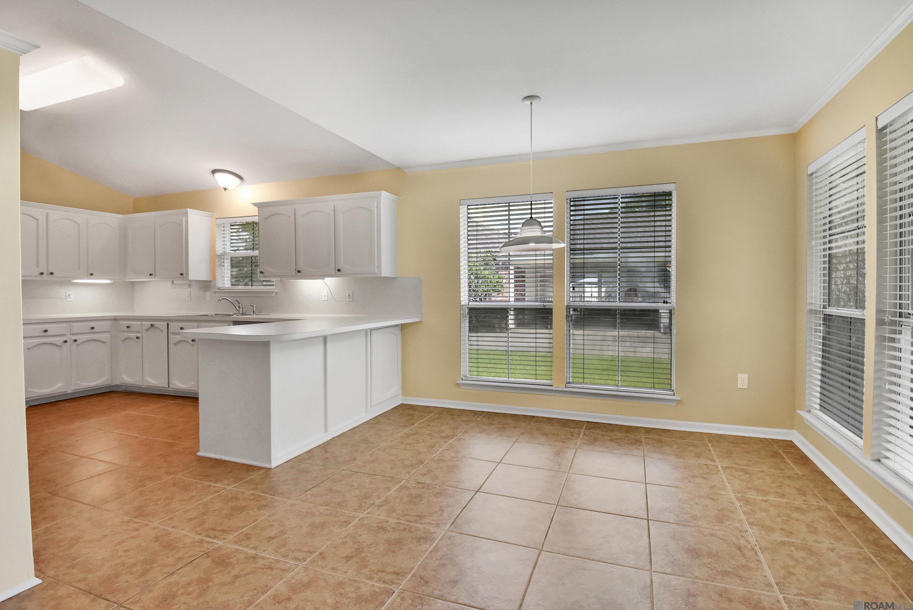 38405 Oakleigh Ln, Prairieville, Louisiana image 8