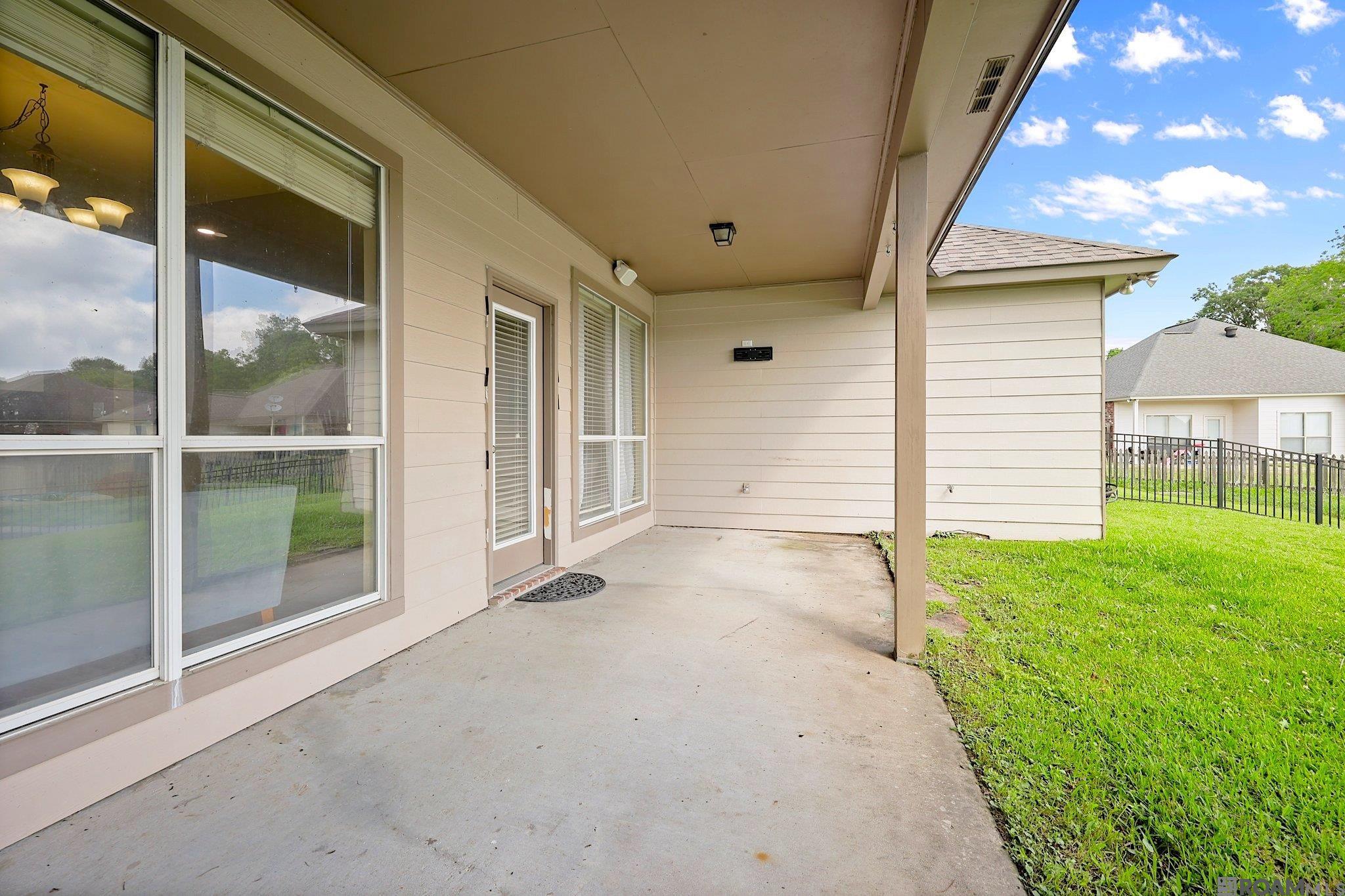 8927 Lake Mist Ave, Baton Rouge, Louisiana image 21