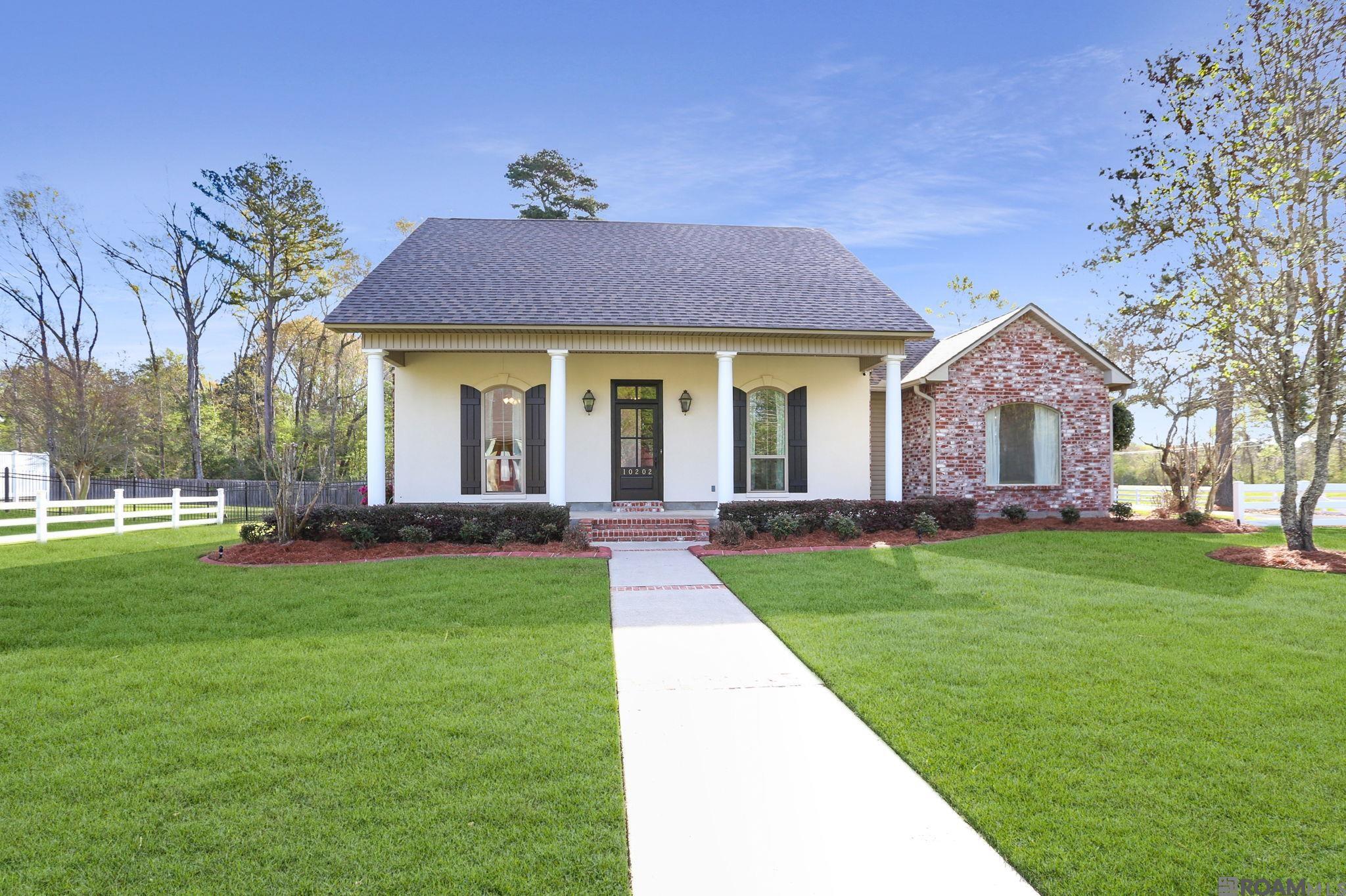 10202 Magnolia Blossom Ave, Greenwell Springs, Louisiana image 1