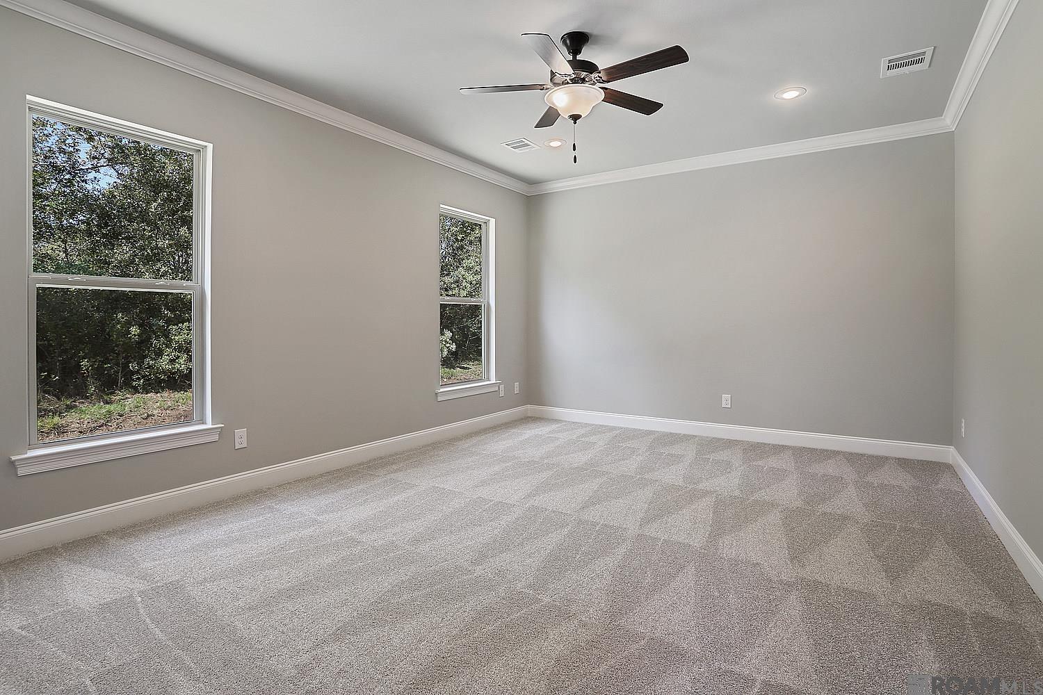 15195 Hazelwood Ct, Prairieville, Louisiana image 9