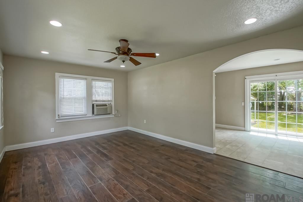232 North Street, Denham Springs, Louisiana image 5