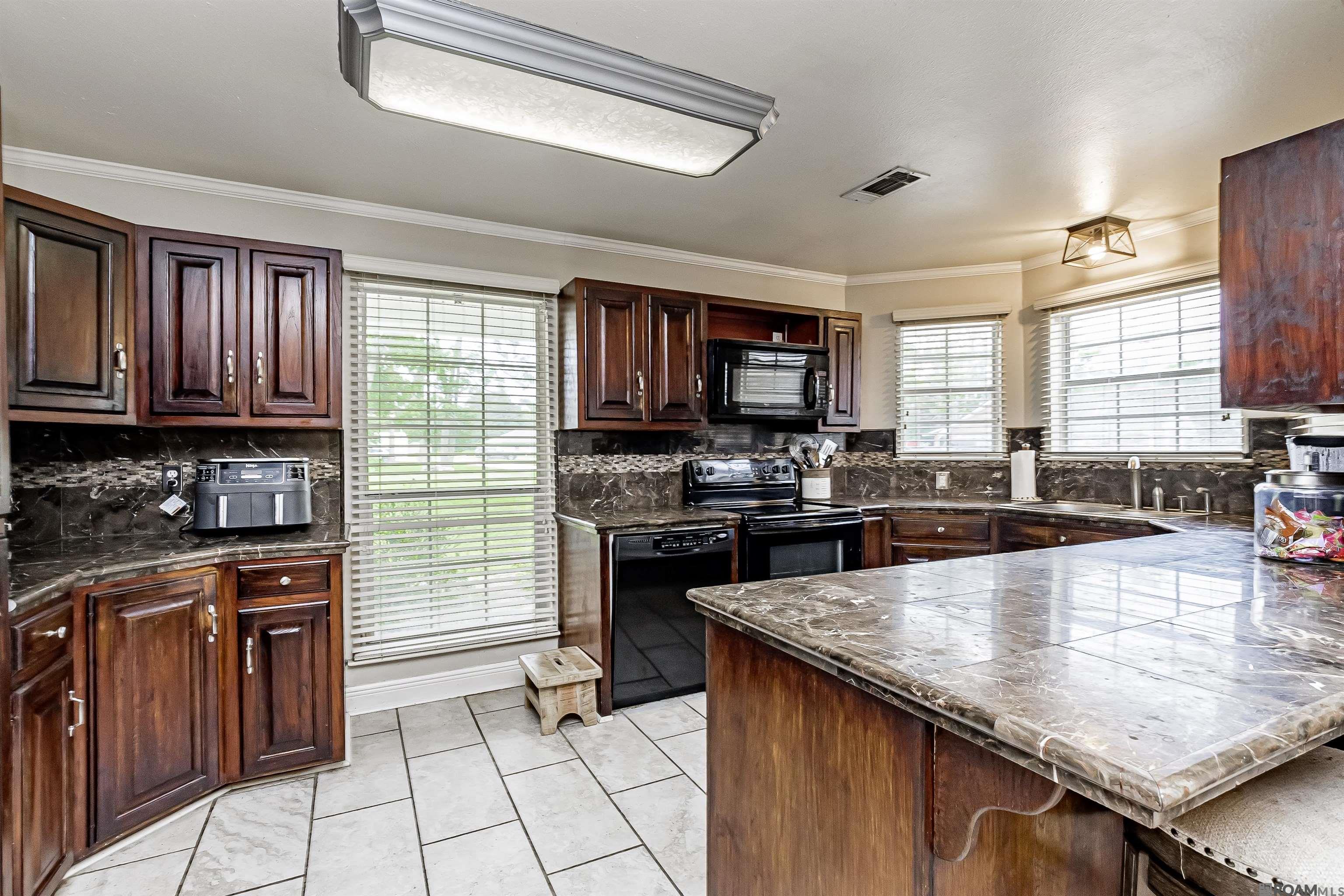 14414 Grand Bay Rd, Jarreau, Louisiana image 6