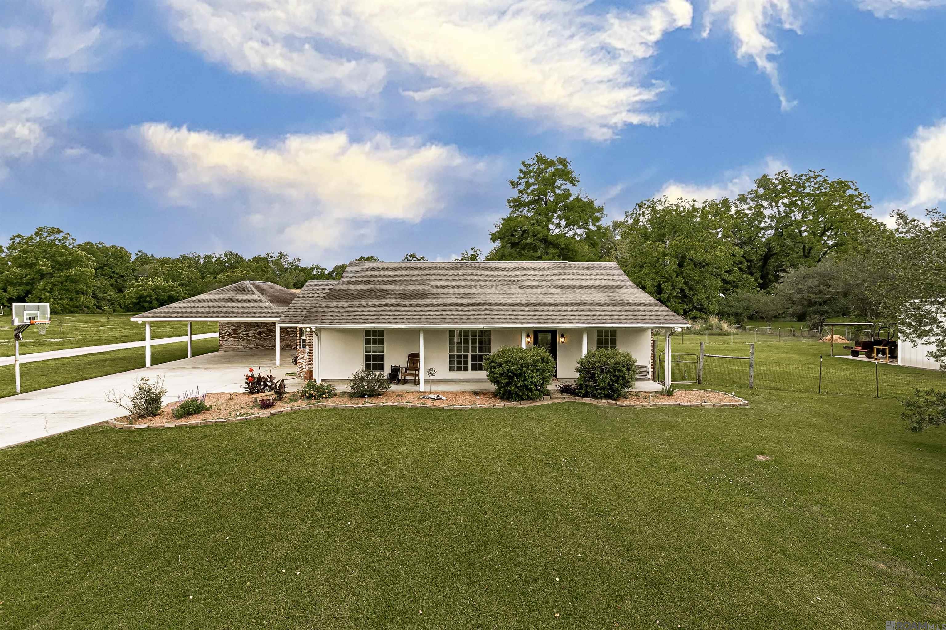 14414 Grand Bay Rd, Jarreau, Louisiana image 1