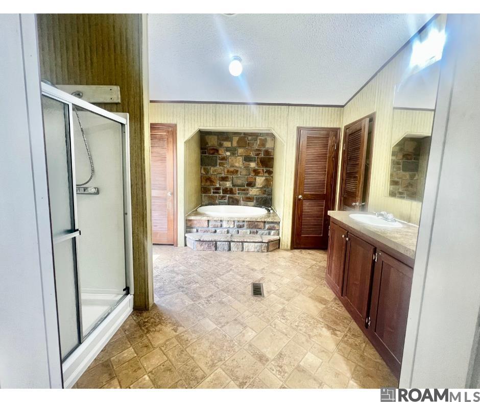 1180 Wind Drive, Fordoche, Louisiana image 12